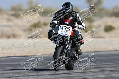 media/Dec-07-2025-CVMA (Sun) [[3e7d2de5dc]]/Race 5-Formula UL-CVMA Hooligans-American Thunder/